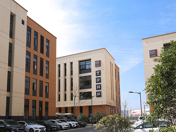 廠房.jpg 廠房.jpg